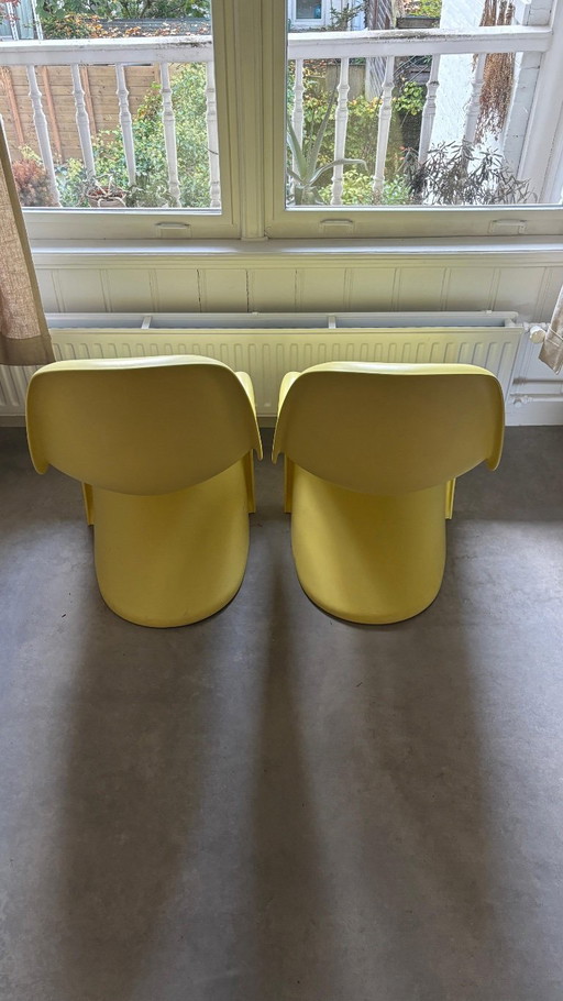 2x Vitra Panton Chair light yellow