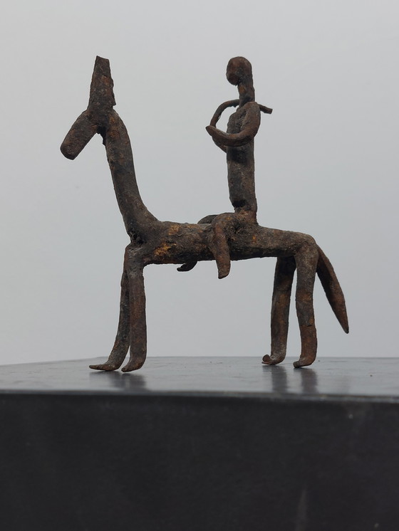 Image 1 of Ostafrikanische geschmiedete Dogon Stammesfigur aus Metall