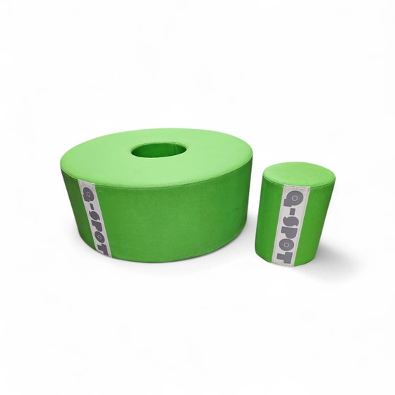 Q-SPOT Piccolo Sgabello Donut / Vinile facile da pulire / Base in polieter – Sgabelli (photo 6 of 9)