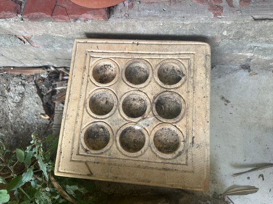 Image 1 of Lotto di vecchie vasche in pietra intagliata - Artigianato indiano