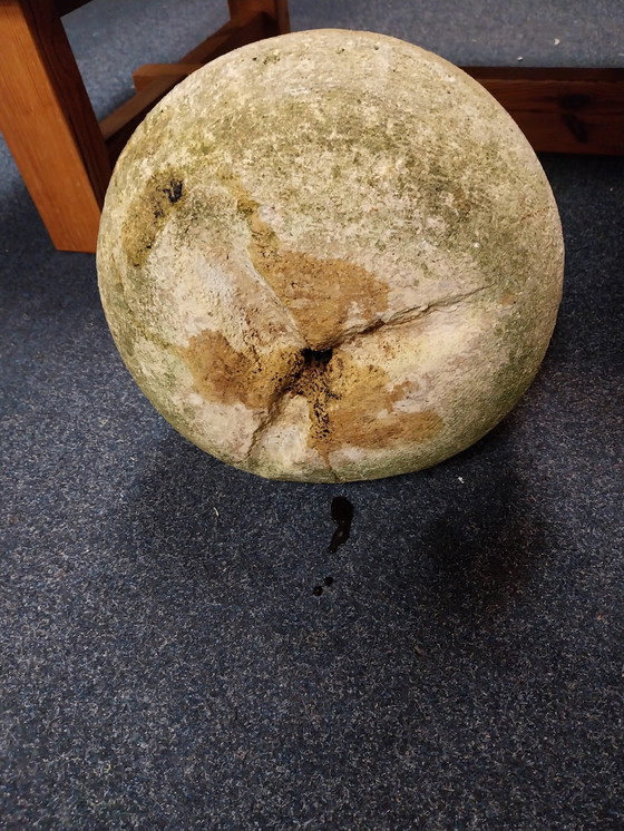 Image 1 of 1 jardinière française en pierre naturelle magnifiquement patinée, datant des années 1960