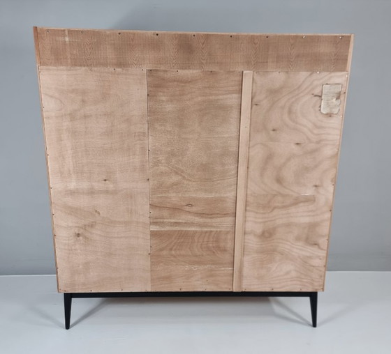 Image 1 of Armadio vintage in noce, anni '70