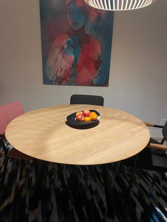 Image 1 of round dining table studio Henk