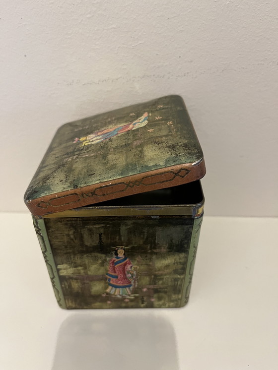 Image 1 of Boîte à thé chinoise laquée or