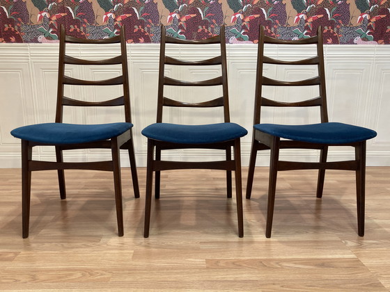 Image 1 of Suite de 3 chaises "design scandinave".