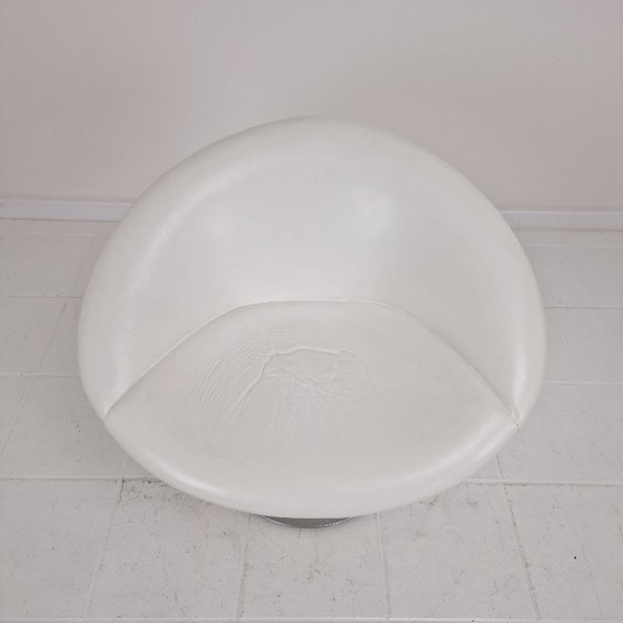 Image 1 of Silla Artifort Little Globe de Pierre Paulin en cuero, años 80