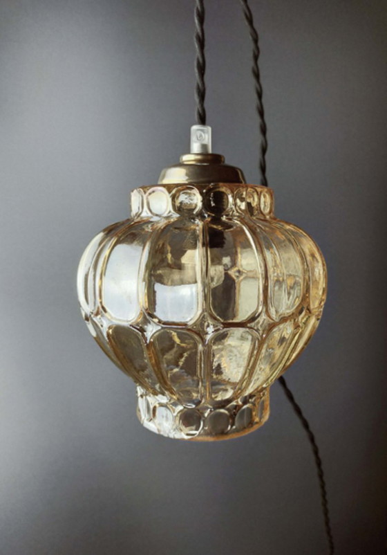 Image 1 of Tragbare Tischlampe mit goldener Kristallbirne