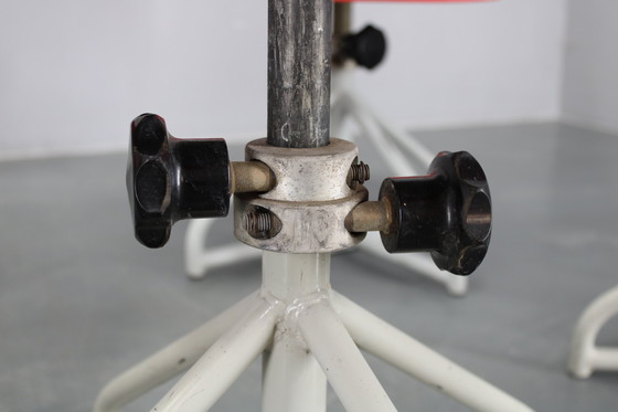 Image 1 of 1960er Jahre Miroslav Navratil Satz von acht Stühlen aus Fiberglas für Vertex, Tschechoslowakei