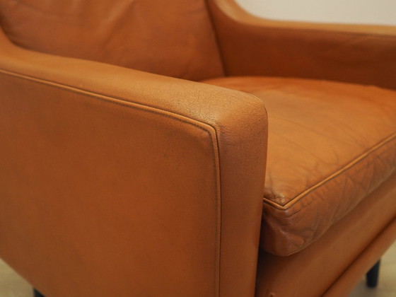 Image 1 of Oranje fauteuil, Deens design, jaren 70, gemaakt in Denemarken.