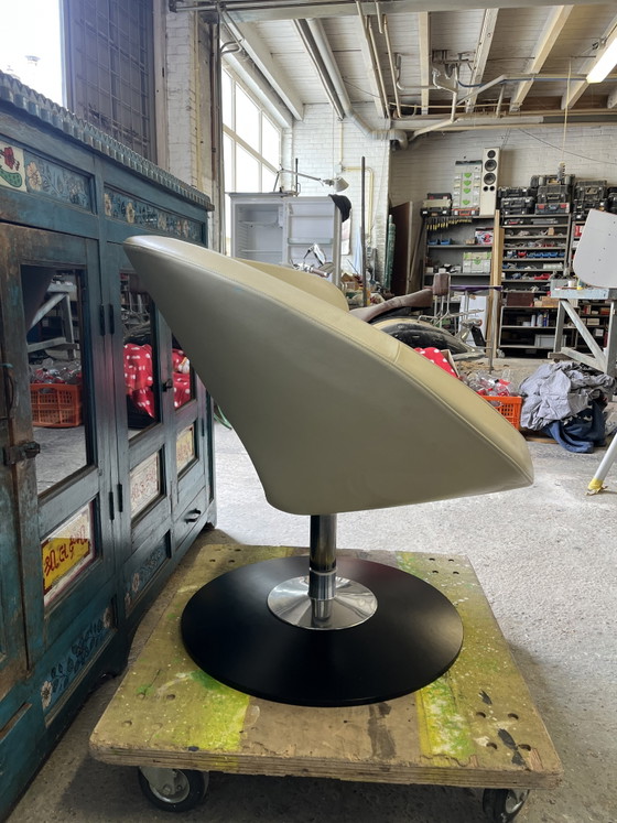 Image 1 of Varier Peel Club Design-Sessel aus cremefarbenem Leder
