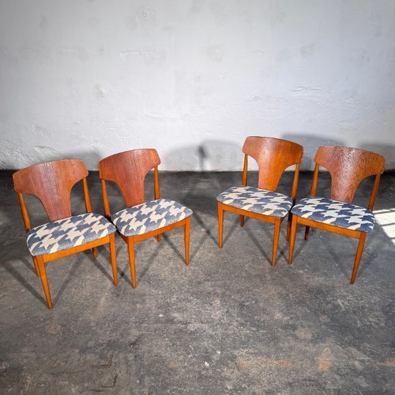 Image 1 of Set of 4 Elliotts of Newbury Teak Dining Chairs, 1960s