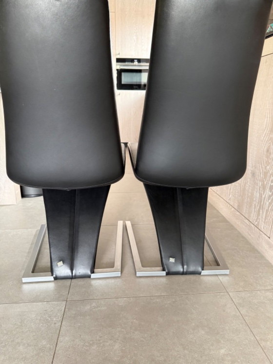 Image 1 of 4 chaises Rolf Benz noires