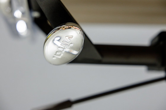 Image 1 of Silla de oficina Eames EA117, 6x