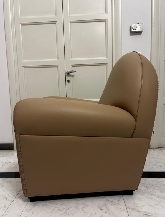 Image 1 of Silla Poltrona Frau VANITY FAIR XC