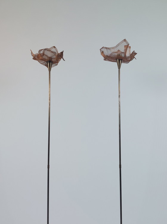 Image 1 of Een paar postmoderne metalen vintage vloerlampen van de kunstenaar