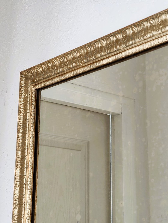 Image 1 of Miroir mural rectangulaire doré ancien