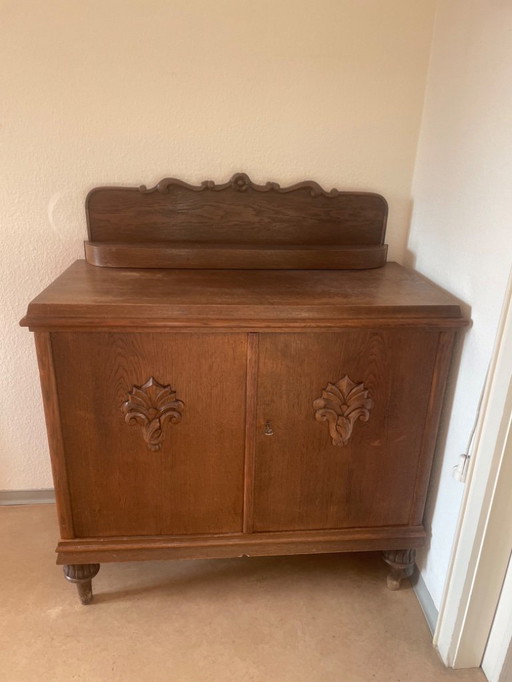 Buffet cabinet