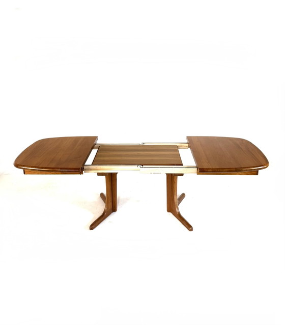 Image 1 of Vintage XXL extendable Danish dining table, Dyrlund '70