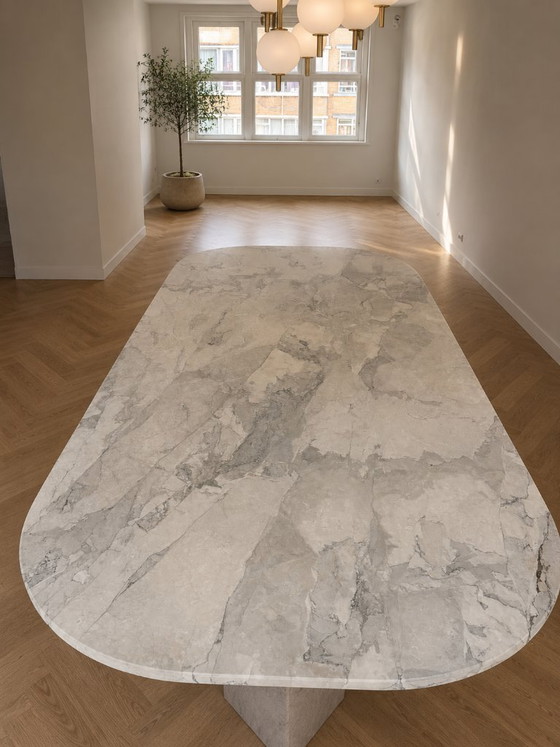 Solid oval marble dining table – natural stone table – NDONI Natursteine (photo 5 of 5)