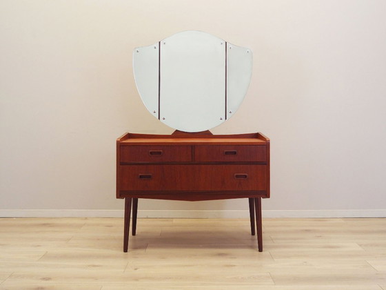 Image 1 of Coiffeuse en teck, design danois, années 1970, production : Danemark