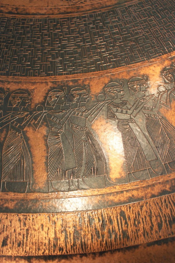 Image 1 of Pagina 1 van 13 Mid Century koperen en houten salontafel, Vad Trevarefrikk, Noorwegen, jaren 60.