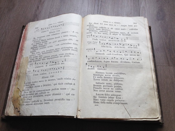 Image 1 of Libro antifonario romano del 1864