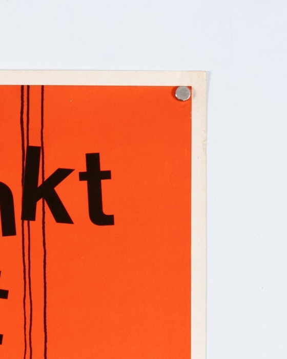 Image 1 of Wer trinkt sinkt - DAK – jaren 70 – Originele vintage reclameposter – Mid-Century Modern – 59,4x42,0 cm A2