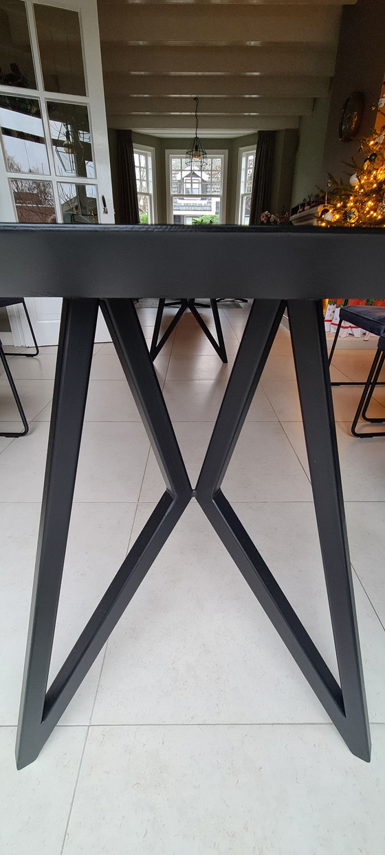 Image 1 of Mesa Studio Henk 240x90x4 con marco mariposa