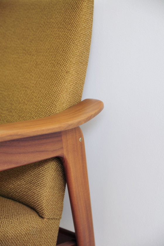 Image 1 of houten vintage fauteuil groene bekleding