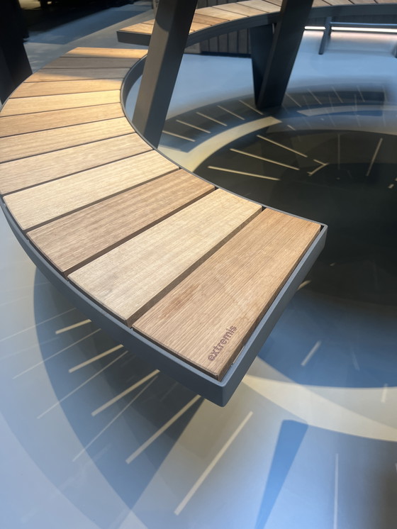 Image 1 of For Sale Extremis Round Picnic Set