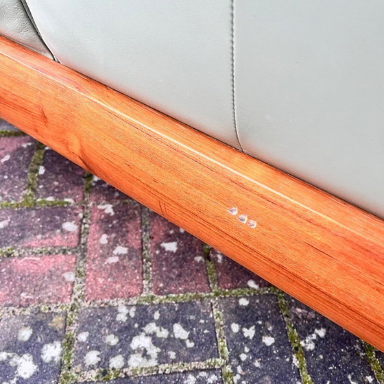 Image 1 of Canapé en cuir et teck d'Ekornes Norway, années 1980