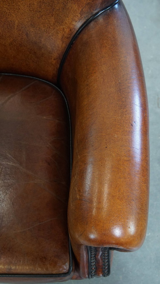 Image 1 of Klassieke schapenleren armchair