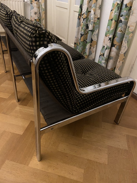 Image 1 of Banco cromado de mediados de siglo - tres plazas