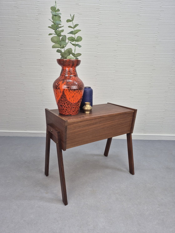 Vintage teak wood sewing thread/supplies table/cabinet. – Side tables (photo 4 of 13)