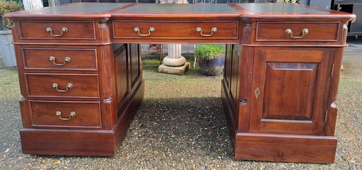 Large Classic English Desk, Writing Table, Desk With Leather