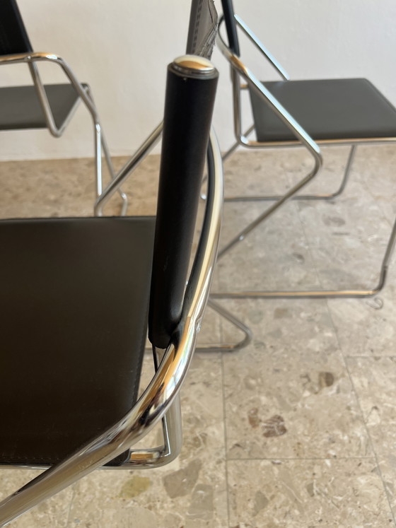 Image 1 of 6 vintage chromen eetkamerstoelen, Bauhaus-stijl, jaren 80!