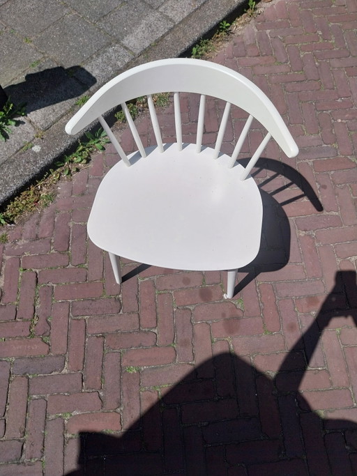 1 x Hay J104 spindle chair white