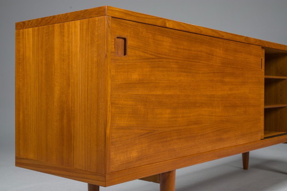 Image 1 of Buffet vintage modèle n° 20 par Niels O. Møller pour J.L. Møllers, 1960s