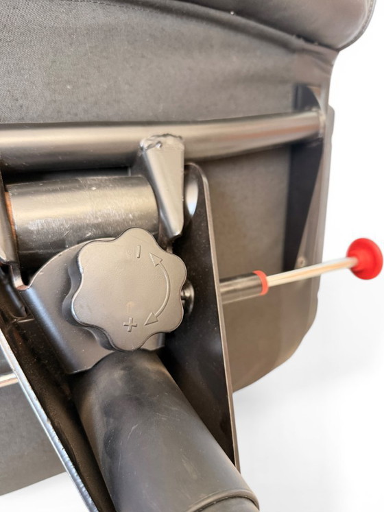 Image 1 of Richard Sapper bureaustoel, Knoll-editie - zwart leer en metaal, circa 1980