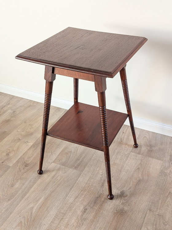 Image 1 of Table d'appoint/table basse de style Arts & Crafts antique par William Birch (vers 1900)