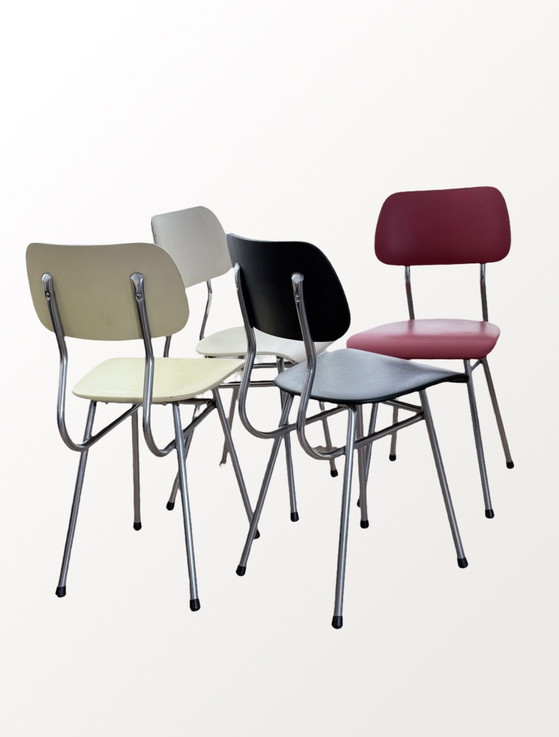 Image 1 of Sedie vintage Brabantia con struttura tubolare (4 pezzi) – Rivestimento in pelle Skai