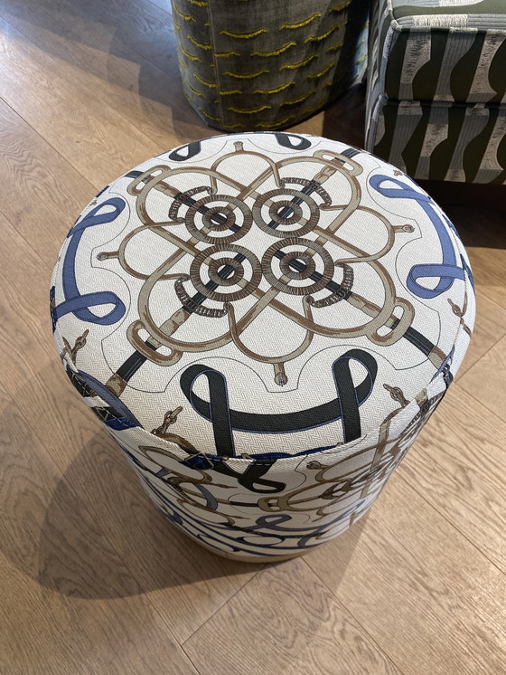 Image 1 of Puf Hermes