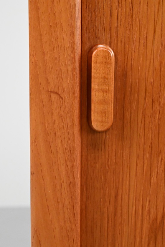 Image 1 of Armoire haute Silkeborg
