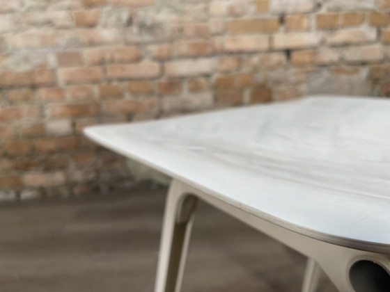 Image 1 of Juego de 6 sillas Ahrend Revolt blancas