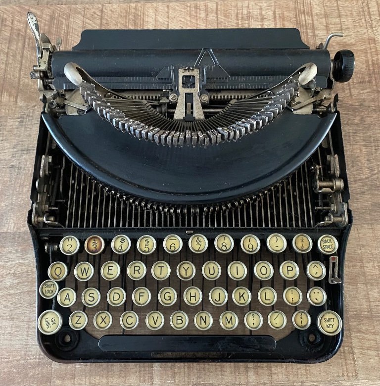Machine à écrire Remington modèle 1 | €69 | Whoppah