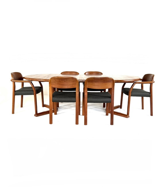 Image 1 of Vintage XL extendable teak dining table, Dyrlund ‘70