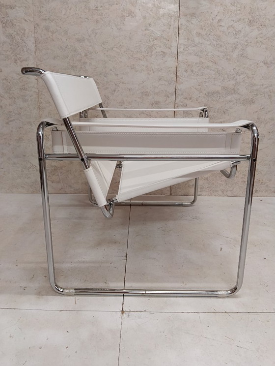 KNOLL Studio Poltrona WASSILY B3 NUOVA, in Cuoio Bianco – Poltrone, Leather (photo 46 of 83)