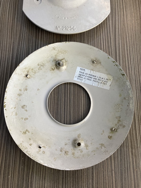 Image 1 of Lampe boule de lampadaire de rue en plastique dur rénové et modernisé en lampe d’intérieur design 