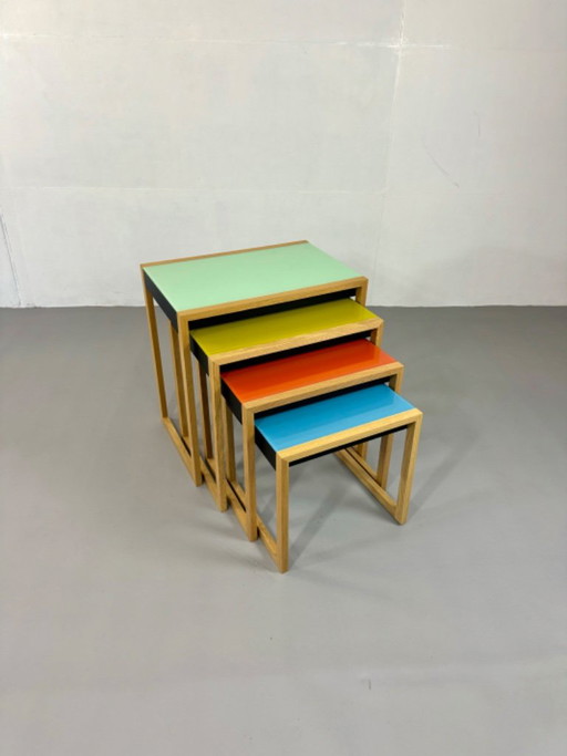 Bauhaus Nesting Tafels Josef Albers – bijzettafels, Glass, Wood