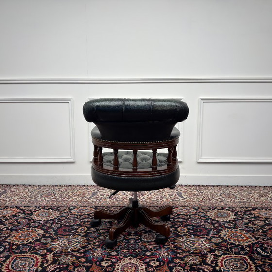 Chaise de bureau Chesterfield Captain Chair Verte – Chaises de bureau, Leather, Wood (photo 4 of 7)